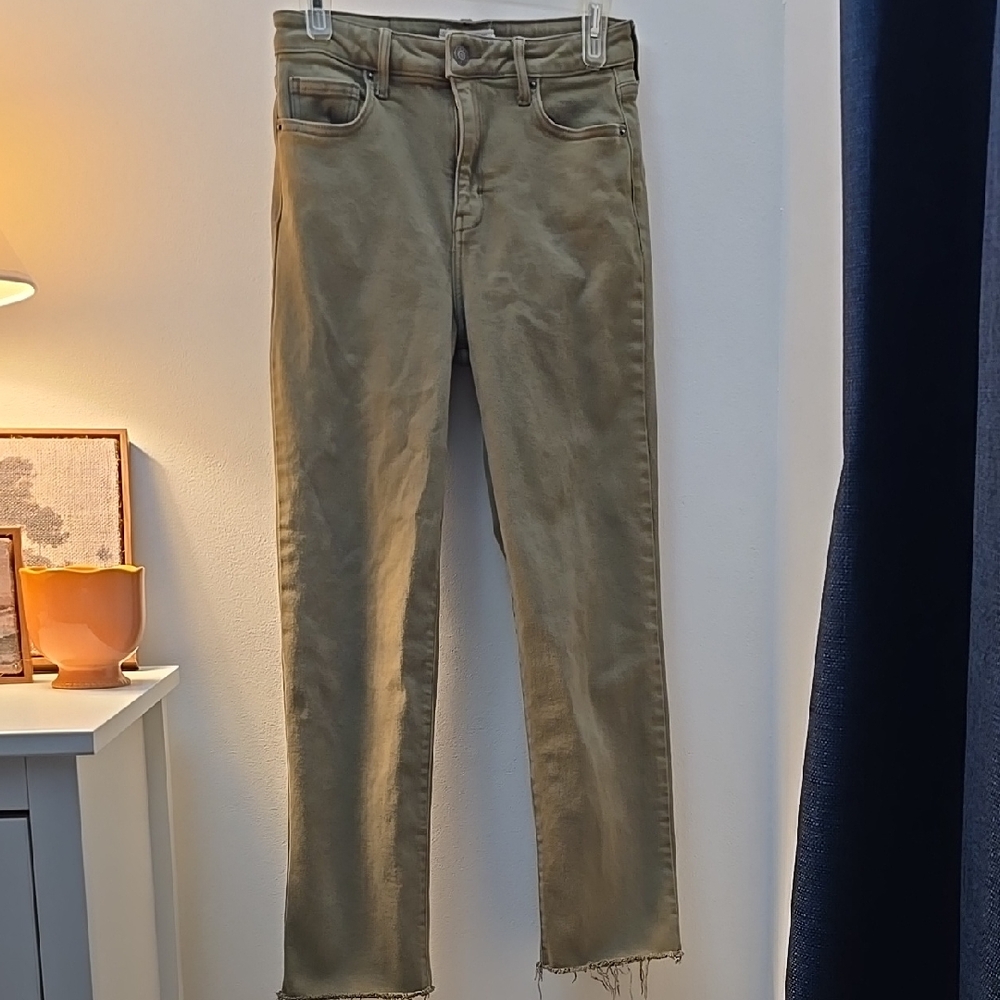 Carly Jean Los Angeles Olive Chrissy Jeans With Raw Hem Size 3